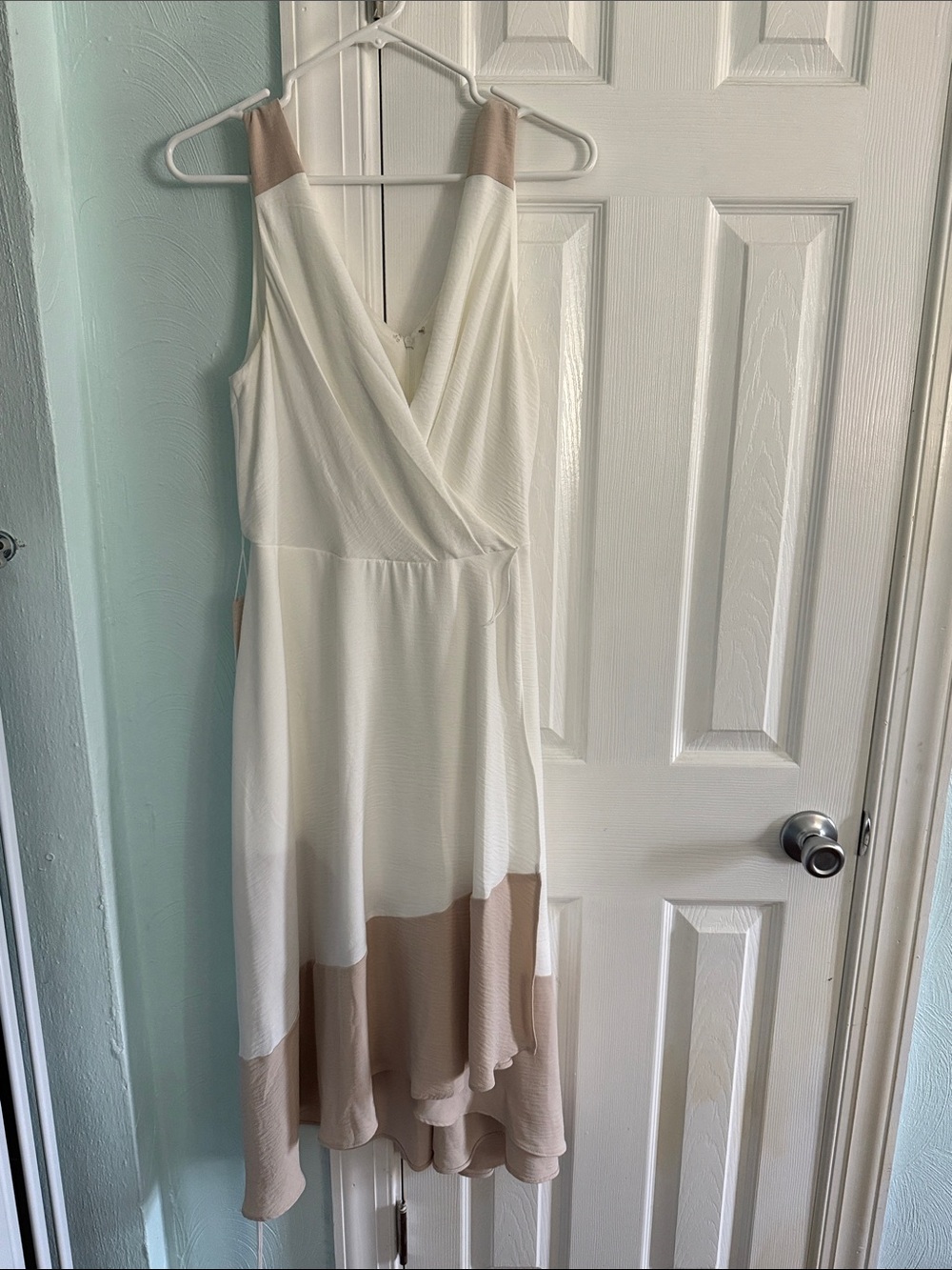 Sleeveless Cream High-Low Dress with Beige Accents